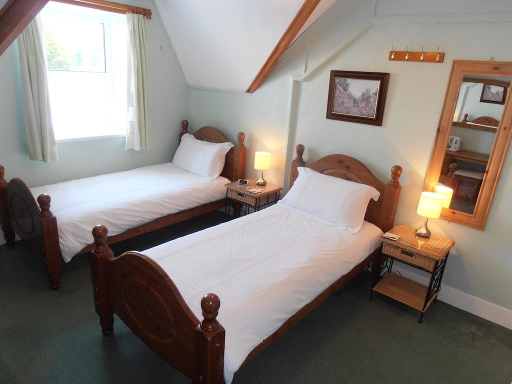 אוקהמפטון Meadowlea Guest House חדר תמונה