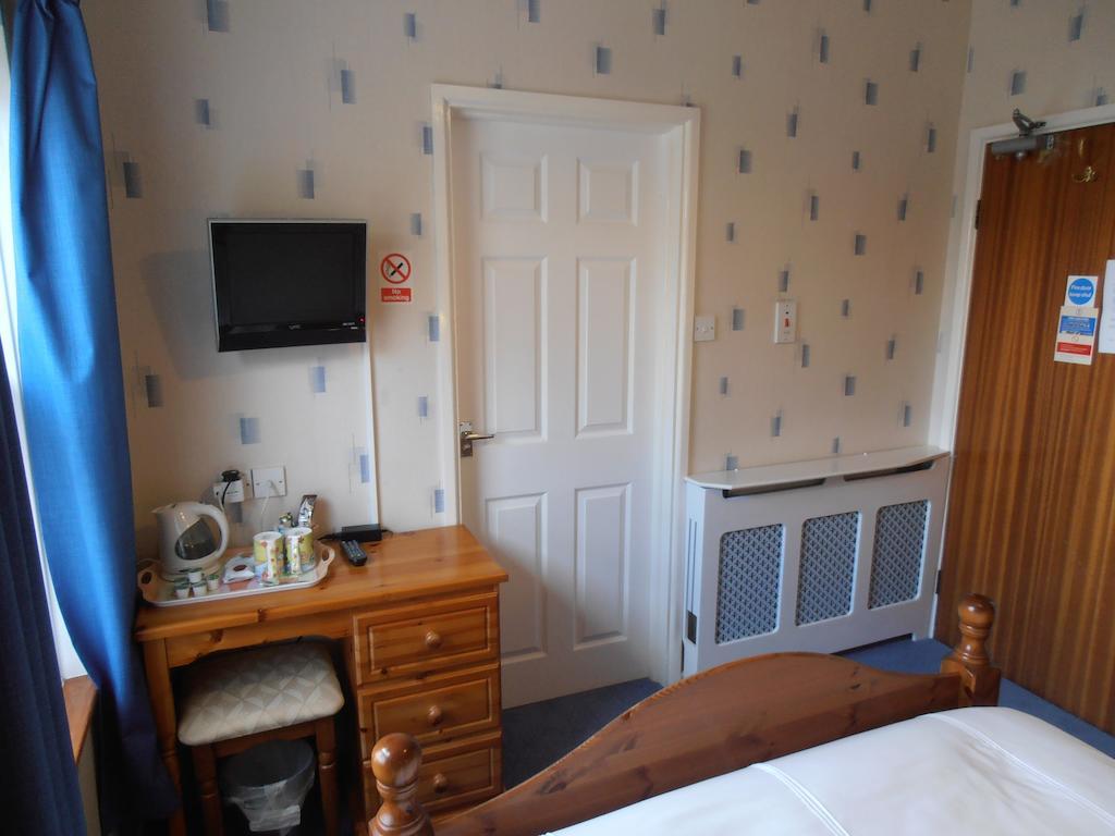 אוקהמפטון Meadowlea Guest House חדר תמונה