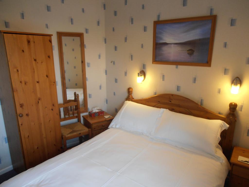 אוקהמפטון Meadowlea Guest House חדר תמונה